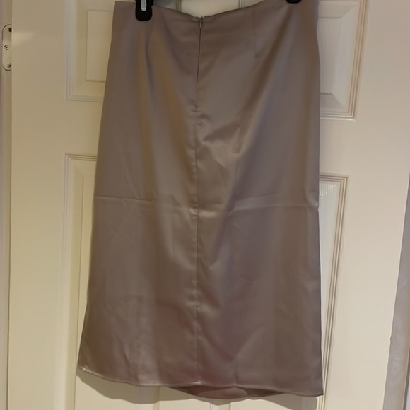NWT Ro & De co-ord skirt in beige size large - Picture 6 of 6